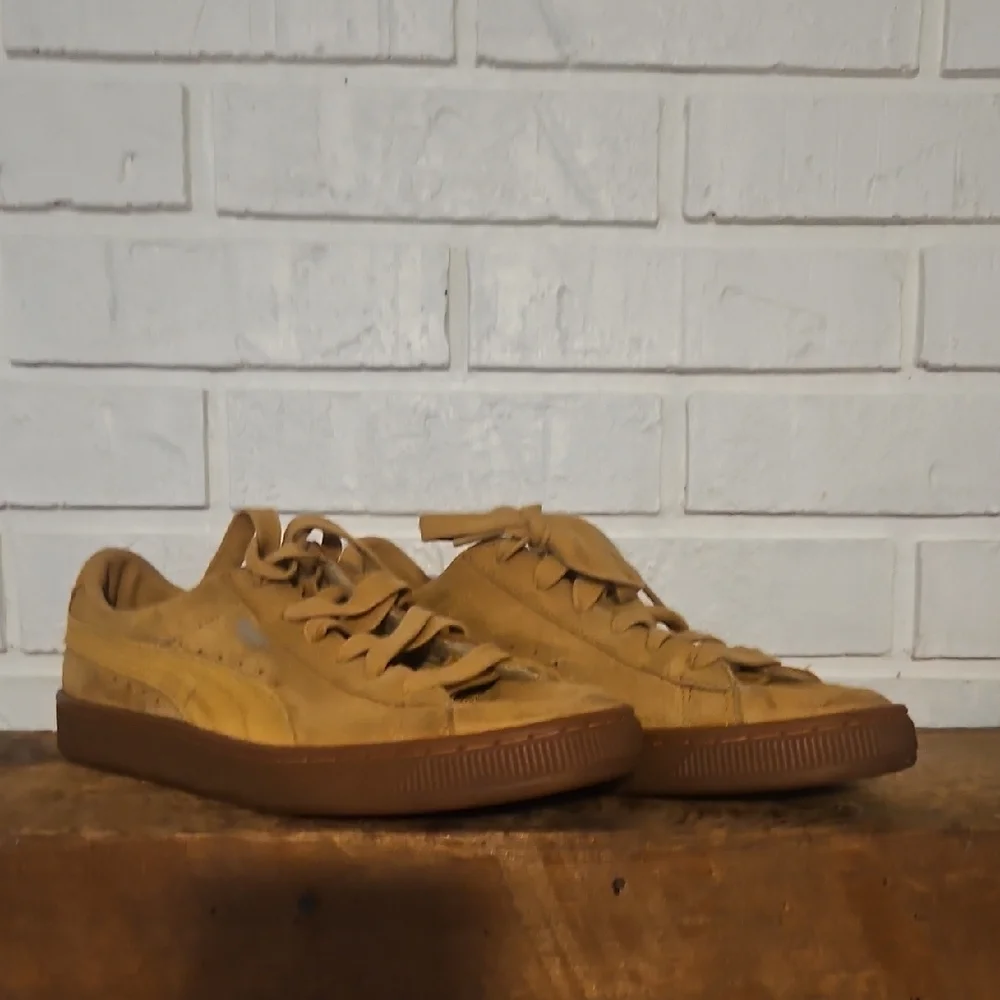 Puma Men's Brown Sneakers